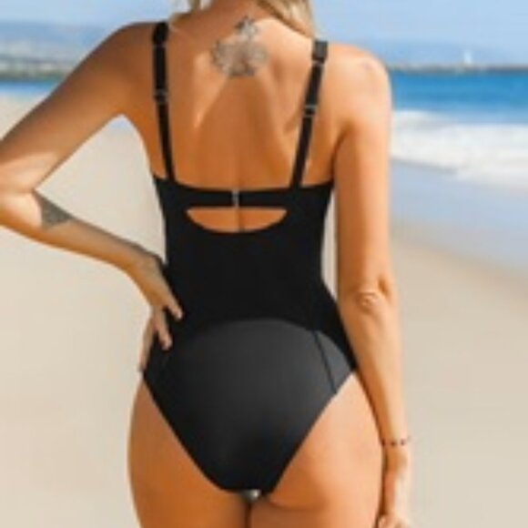 Cupshe Reverie Land Underwire Slim & Sculpt One Piece Bathing Suit - Picture 2 of 2